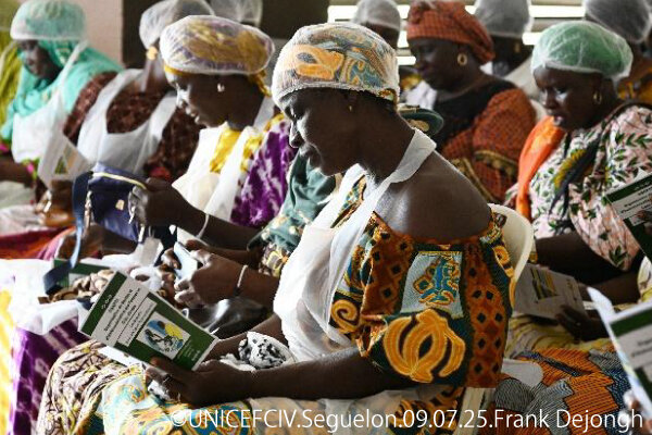 コミュニティの女性向け研修会のようす