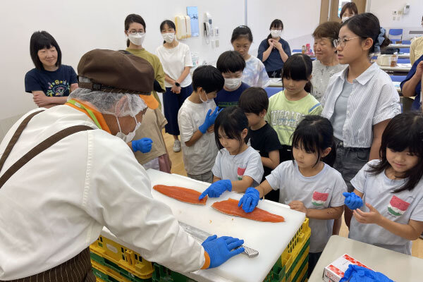 群馬県産サーモン「ギンヒカリ」を学びました