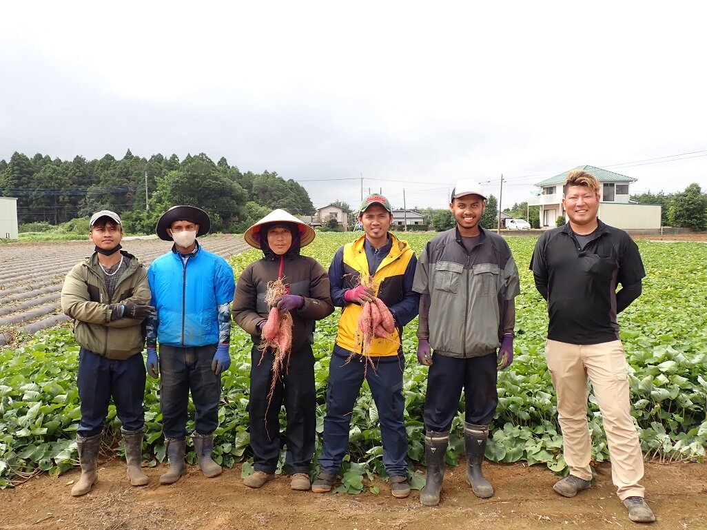 頼もしい仲間・技能実習生の皆さんと一緒に
