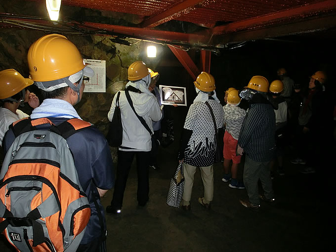 松代大本営地下壕見学の写真