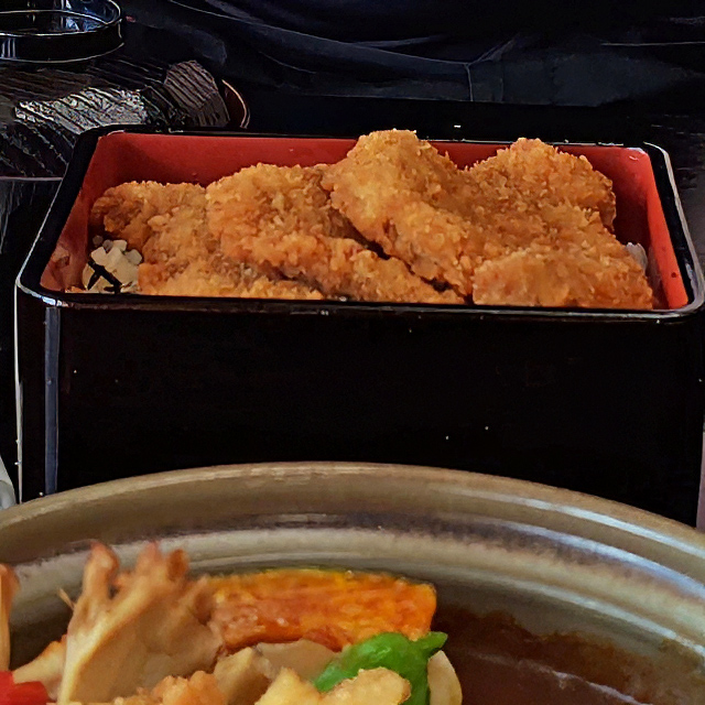 投稿された推し丼の写真