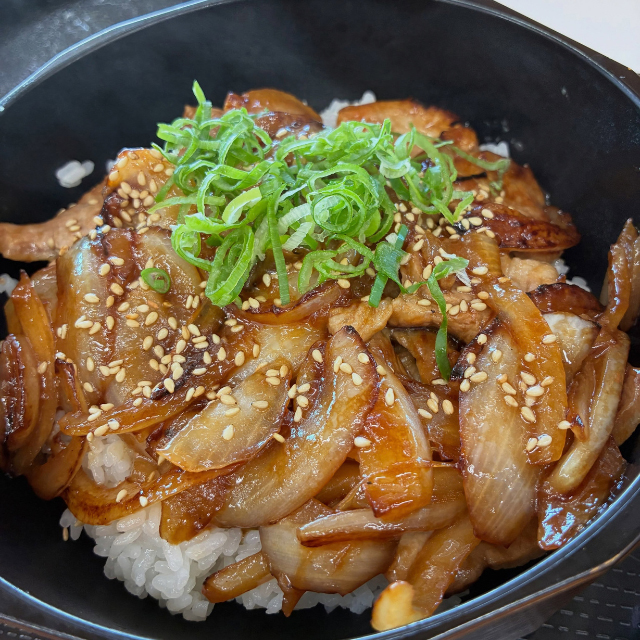 投稿された推し丼の写真