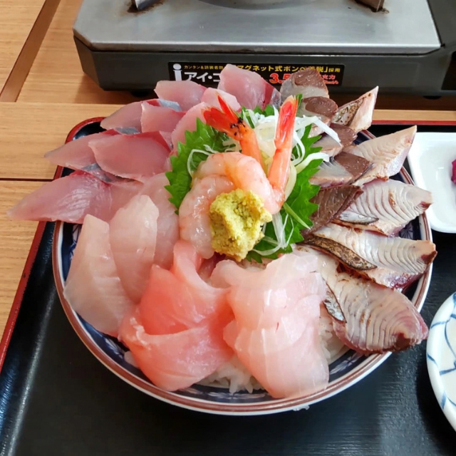 投稿された推し丼の写真