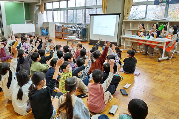 鴻巣市立鴻巣中央小学校にて出前講座「早寝・早起き・朝ごはん」を実施しました