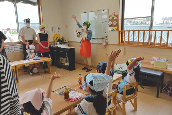 千葉県内の保育園・幼稚園で食育出前授業「アイスクリームづくり」を実施しました