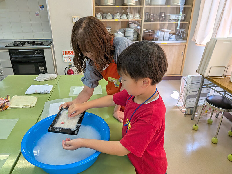 リサイクルの学習の様子