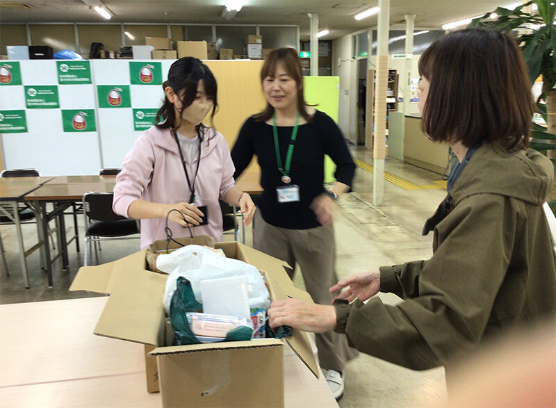 寄贈の様子
