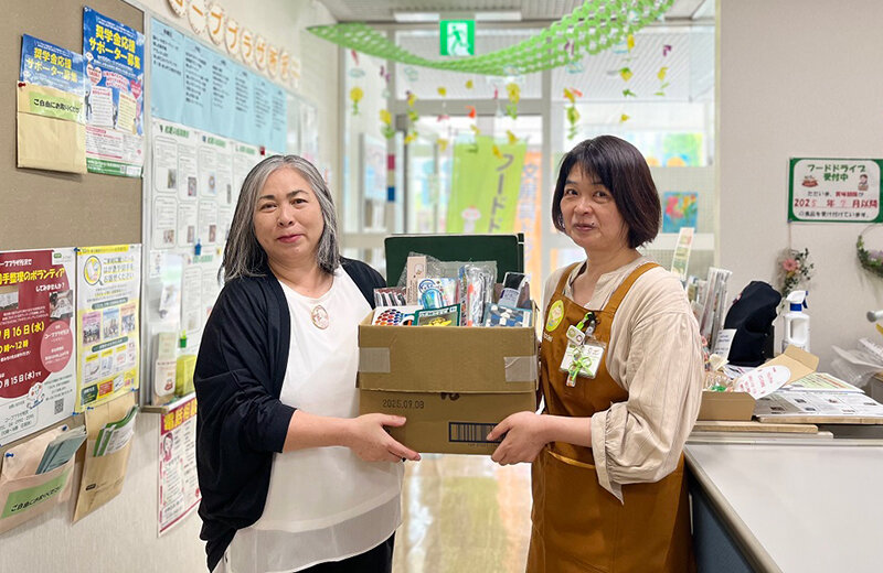 寄贈の様子