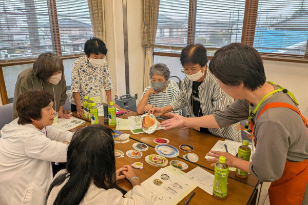 献立づくりのワークの様子