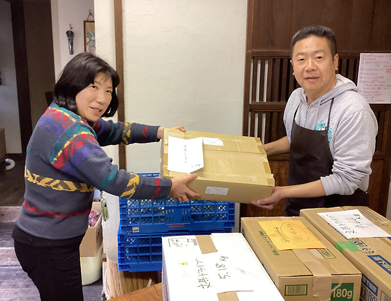 寄贈の様子