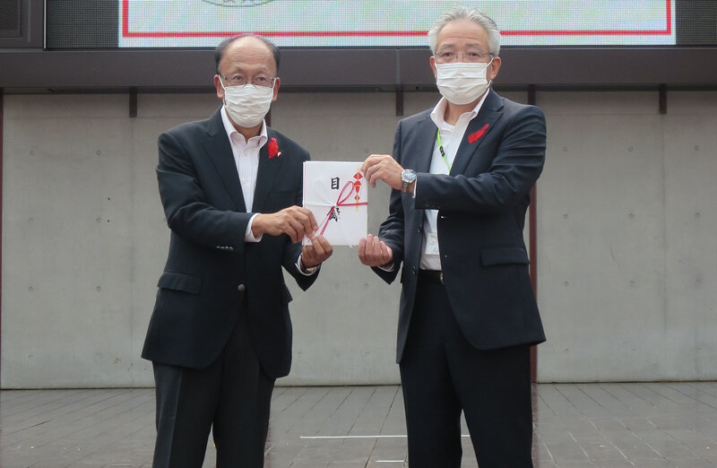 2022年「はがき・切手回収キャンペーン」の取り組みで、2,787,367円を 栃木県共同募金会へ寄付しました